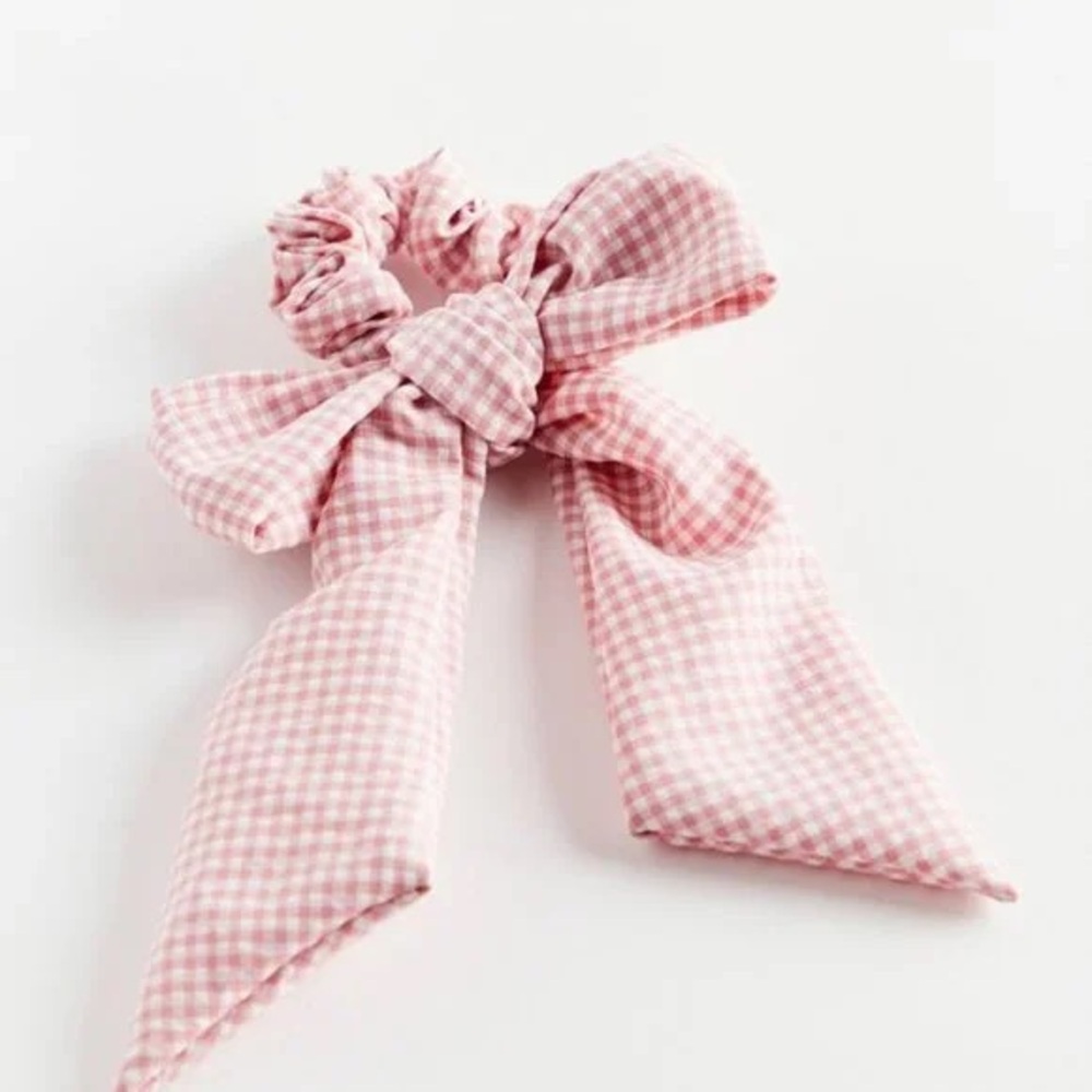 New Urban Outfitters Pink Gingham Bow Hair Scrunchie